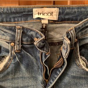 Barely worn girlfriend style jeans